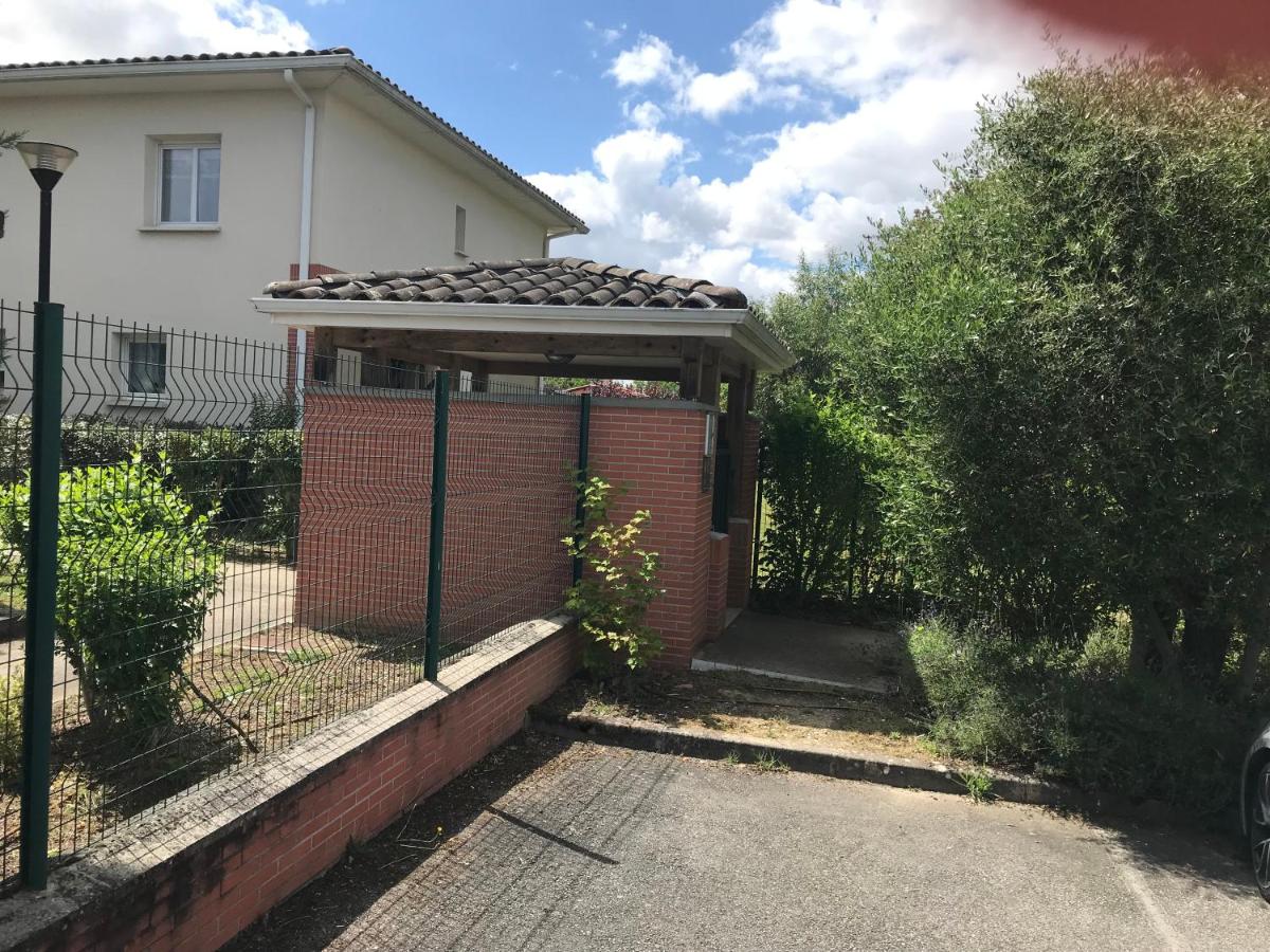 Duplex Casita mia chez Myriam gite 3 étoiles climatisé 4 adultes 2 chambres 3 lits terrasse jardin - Housity