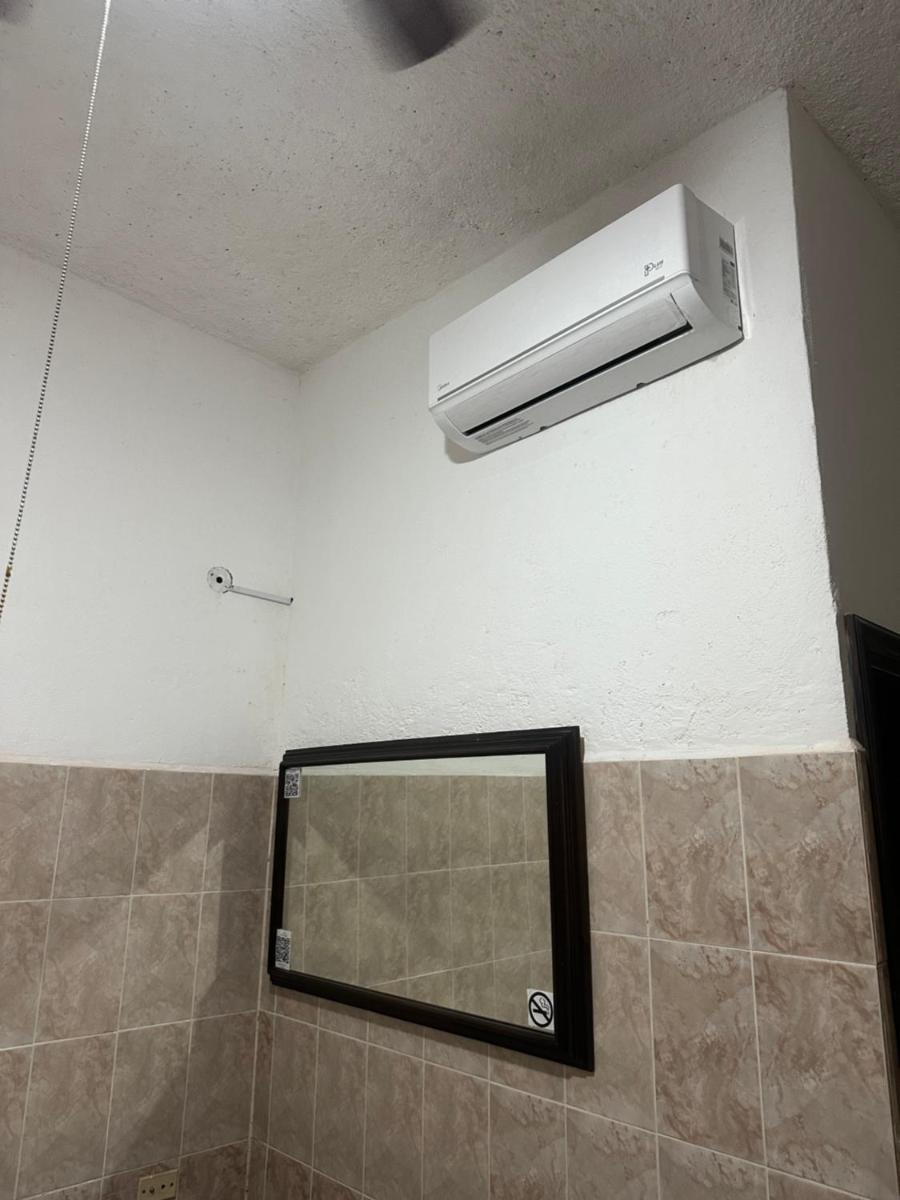 Hotel del Sol - Housity