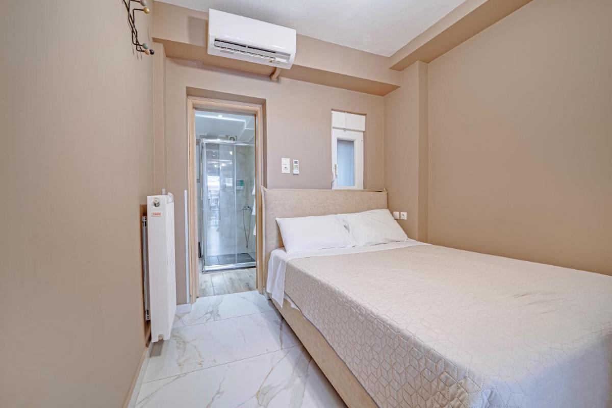 Diamond & Pearl Studios - Housity