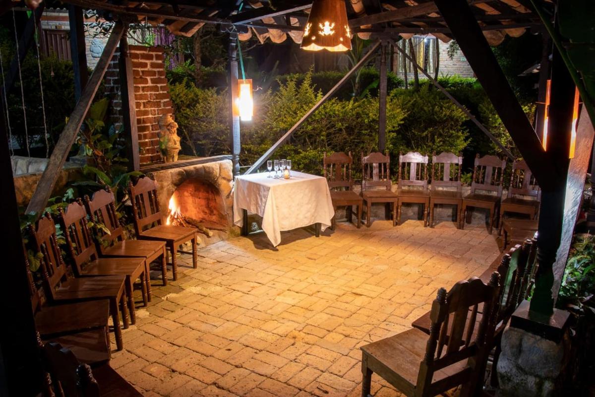 Hotel Valladollyd San Agustín - Housity