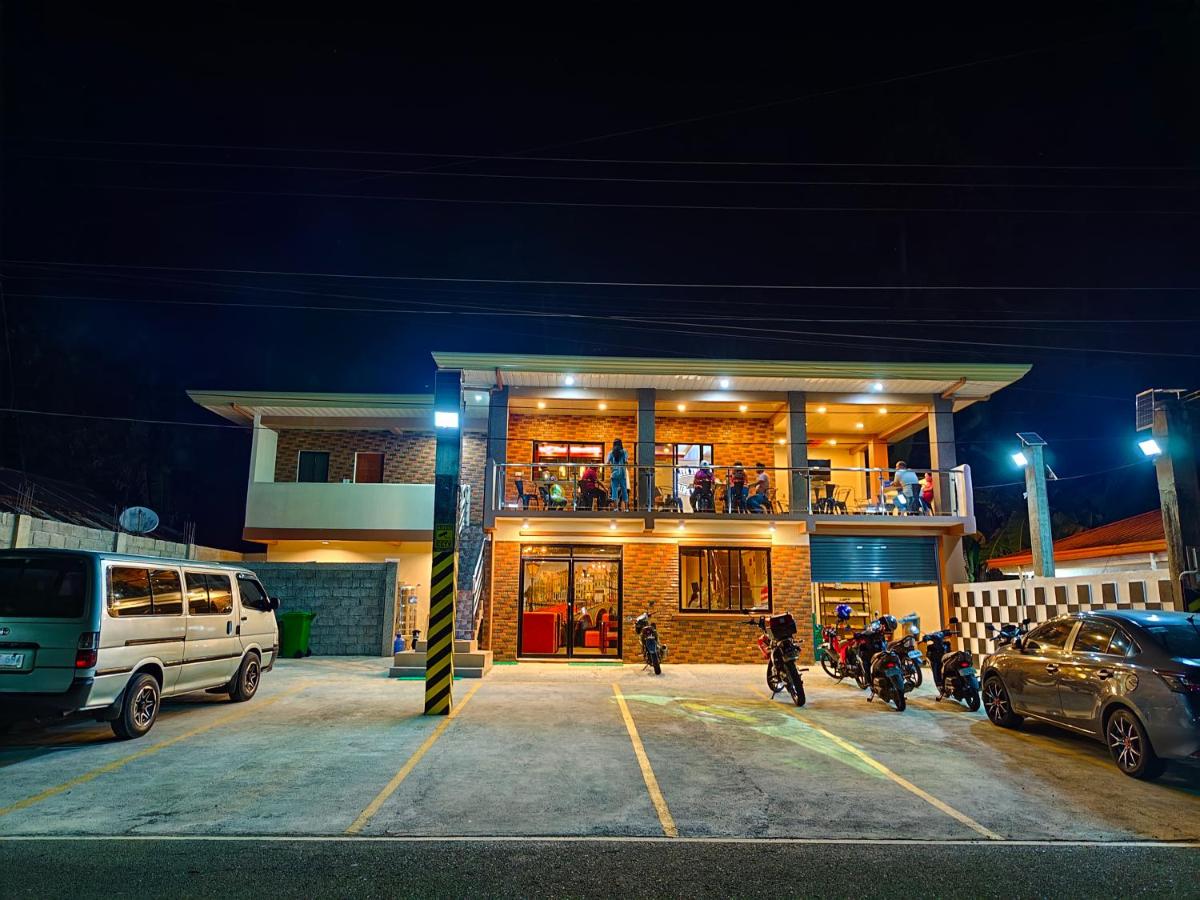 The Bikers Cafe Restuarant - Housity