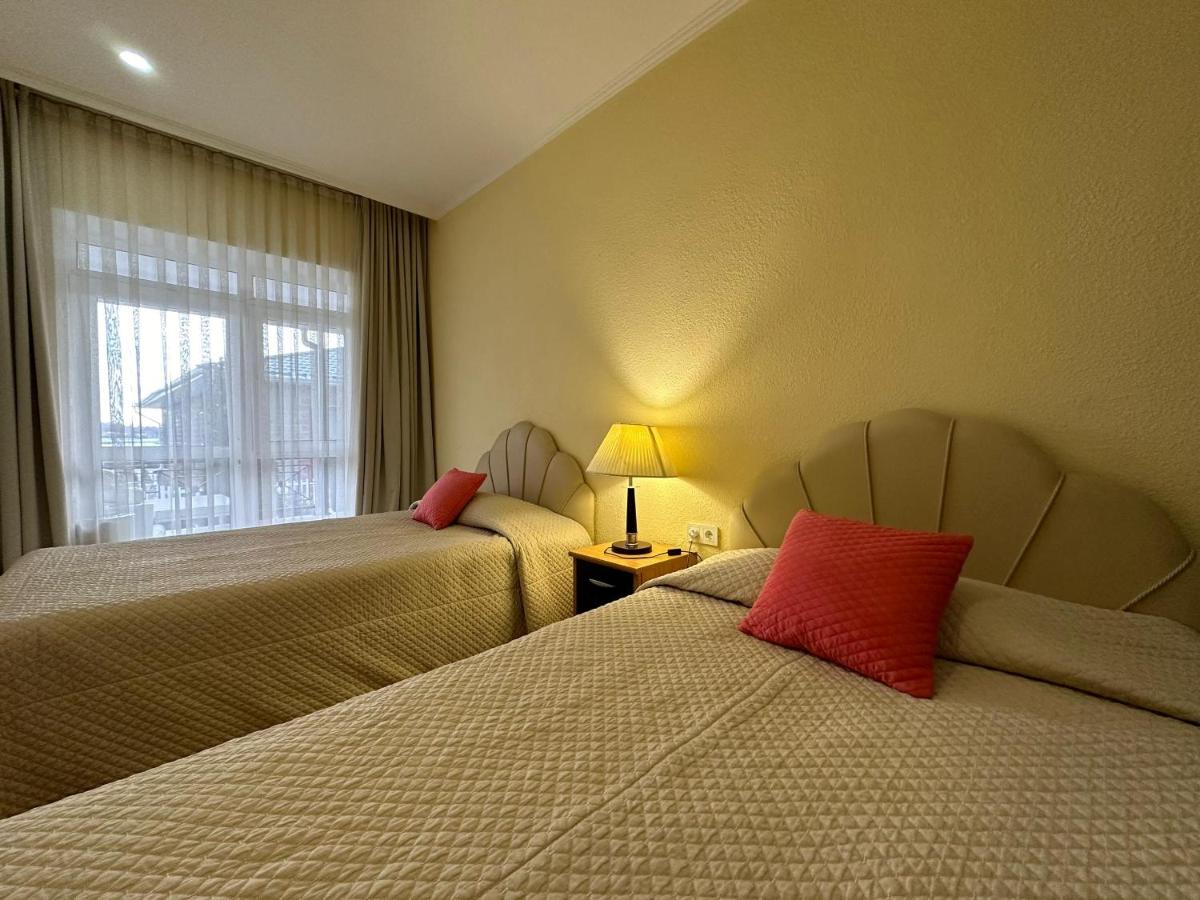 Club Hotel Royal Beach - Housity