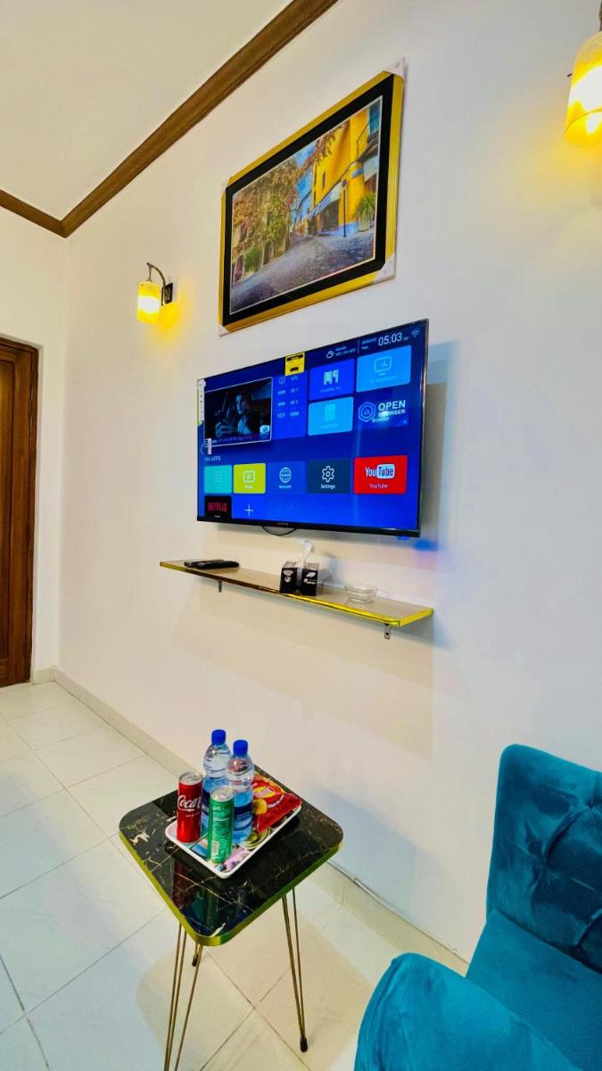 Suitetrails - Go Guest House Lahore