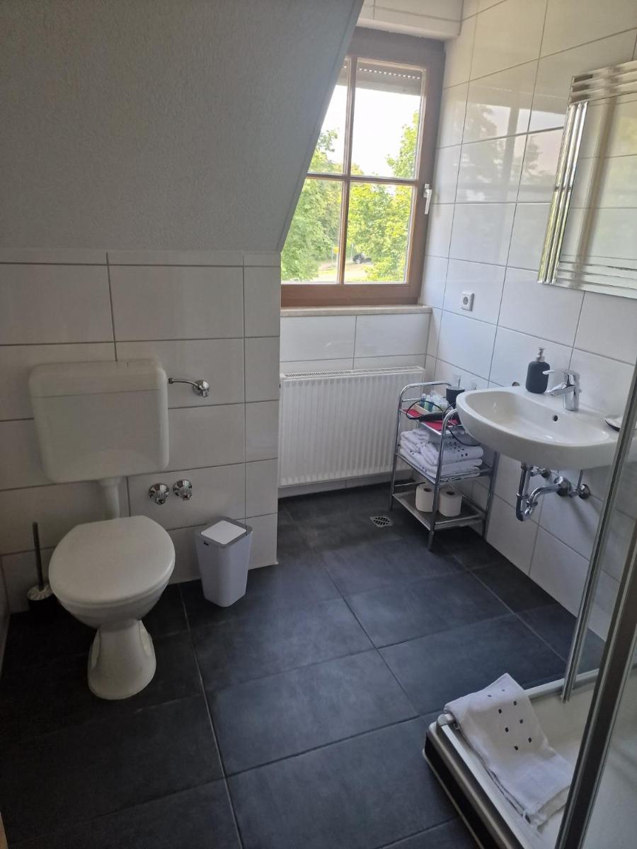 Landgasthof zum Angerwirt - Housity