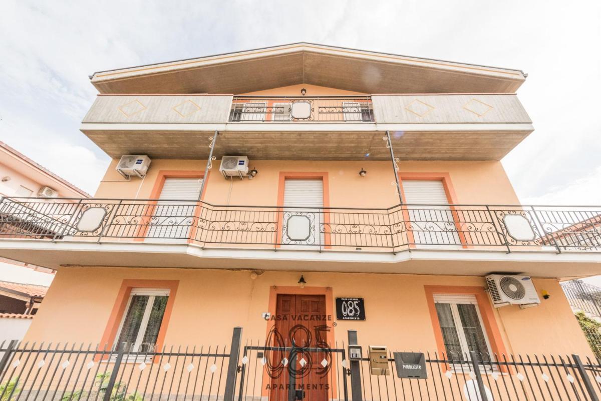 085 Apartments - Housity