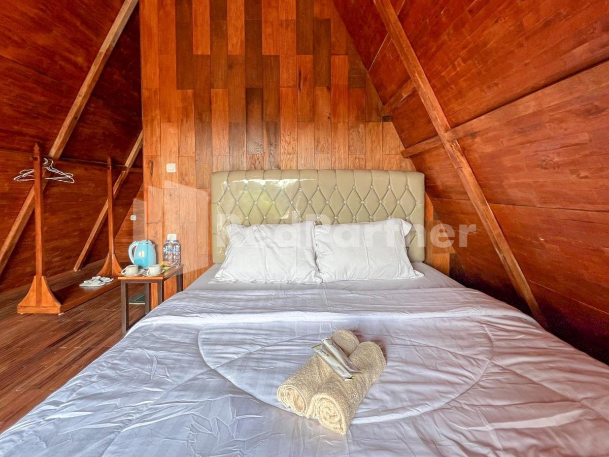 Glamping Pengilon Edupark Mitra RedDoorz - Hizvo