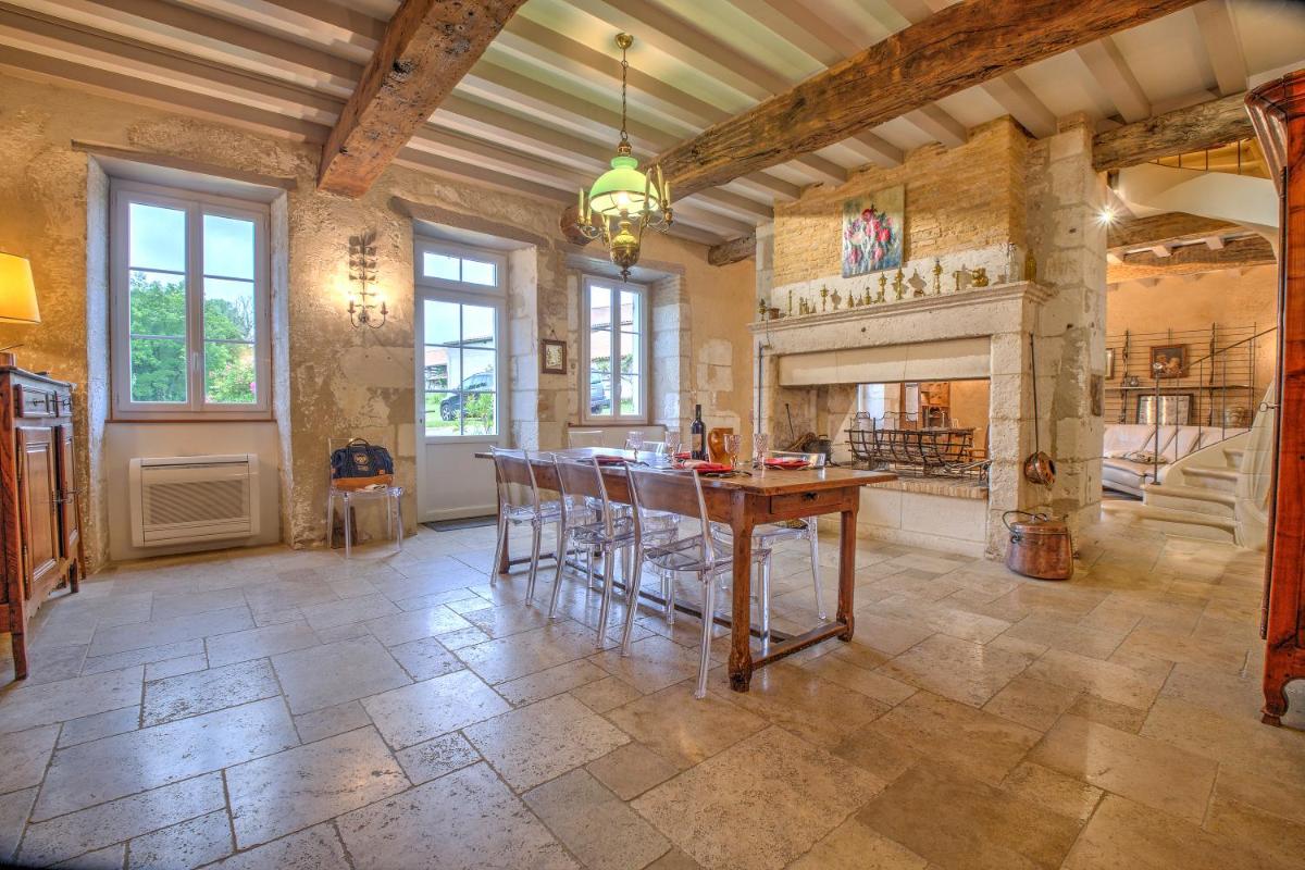 Moulin De Villeverneix - Housity