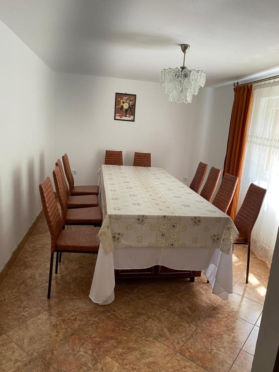 Casa Jeni - Housity