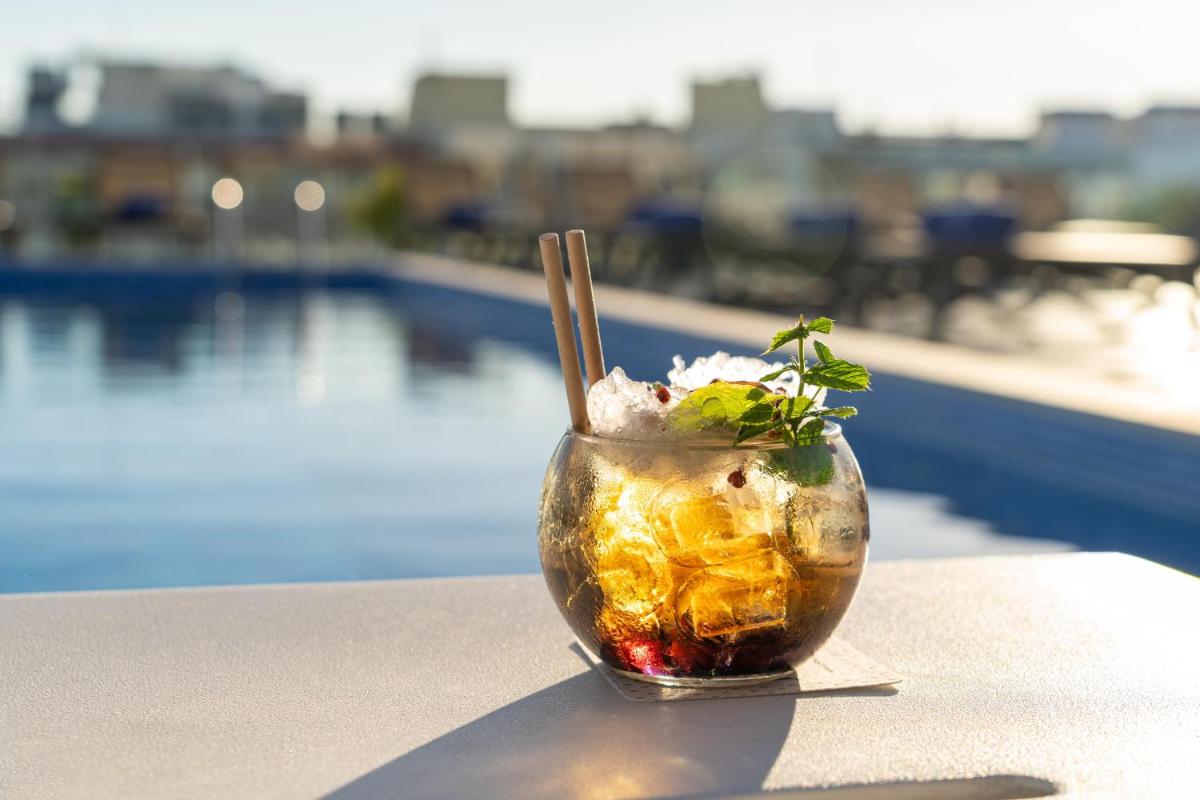 Bebidas em Jupiter Lisboa Hotel - Rooftop & Spa