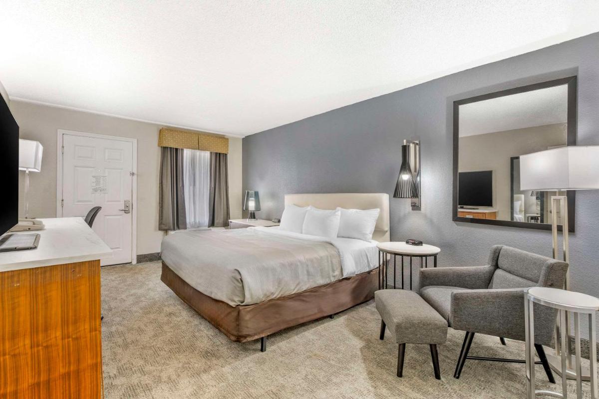 Quality Inn Daytona Speedway - I-95 - Hizvo