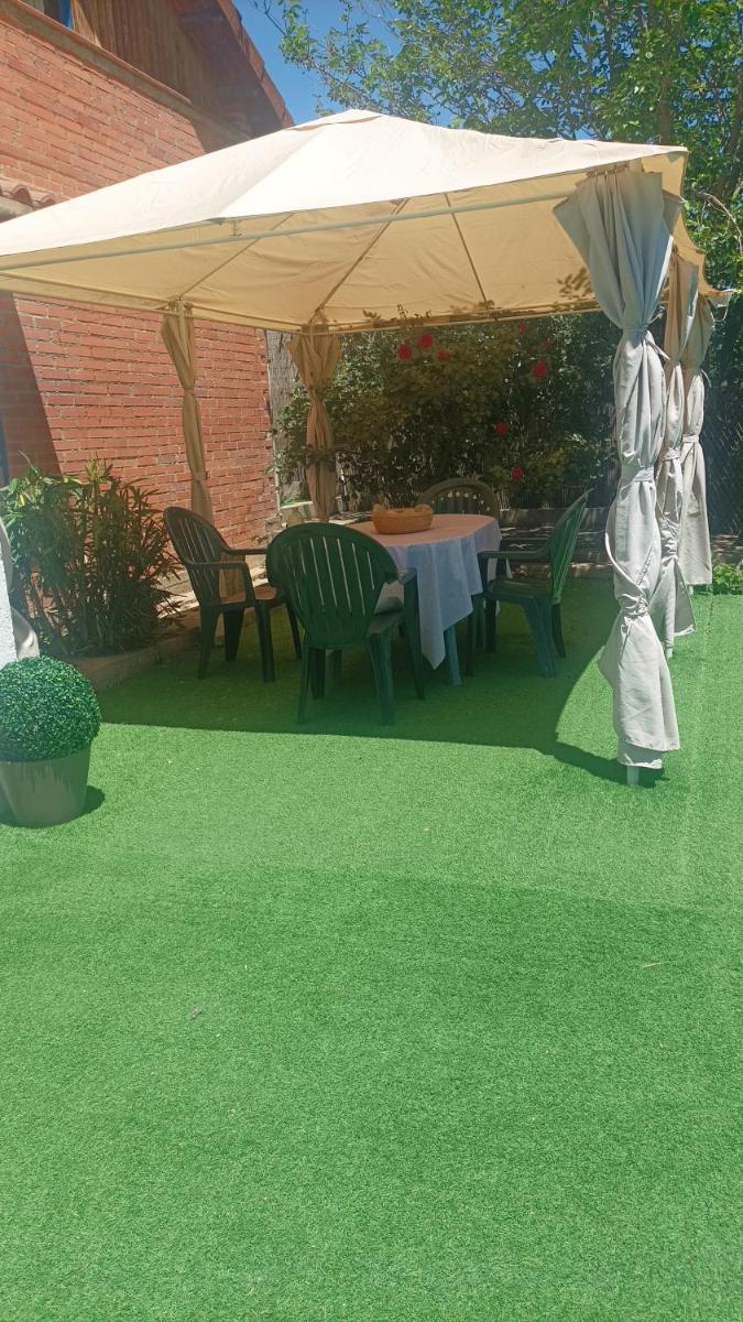 Coqueta y agradable casita muy cerquita del centro - Housity