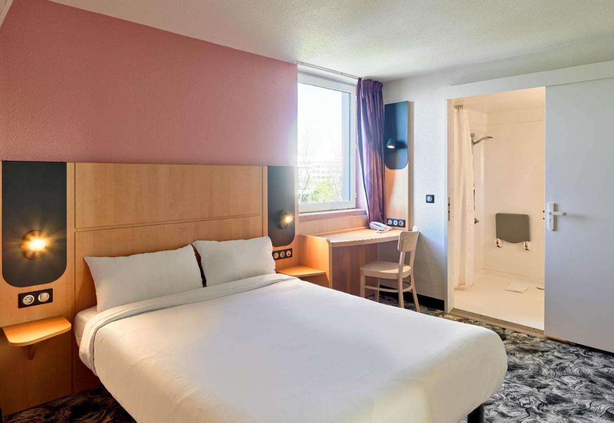 B&B HOTEL Orly Rungis Aéroport 3 étoiles - Housity