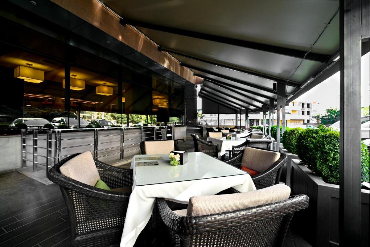 Yerevan Place Hotel - Hizvo