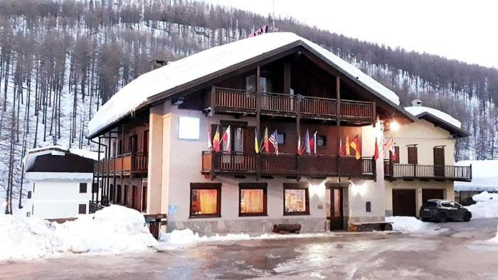 Hotel Sciatori - Housity