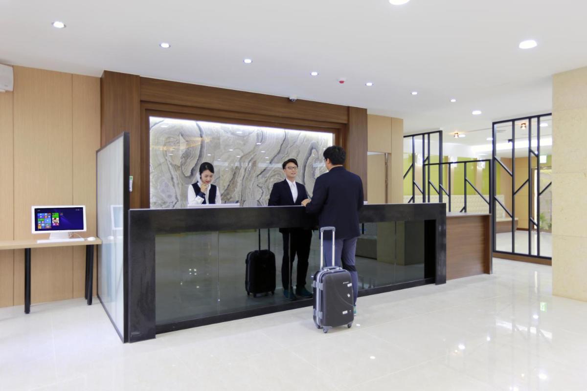 Black Sands Hotel Jeju - Hizvo