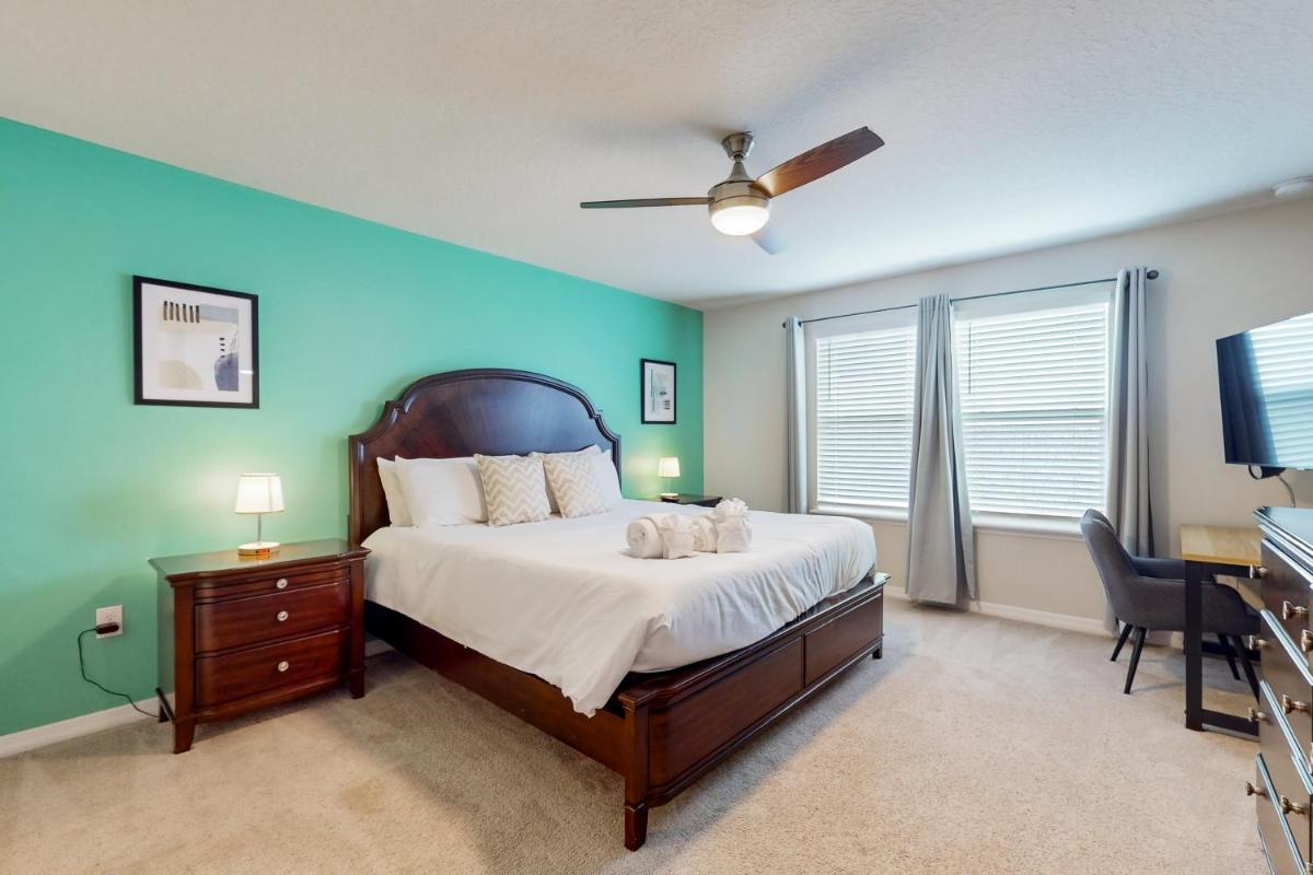 Windsor Island Resort 237 - Housity