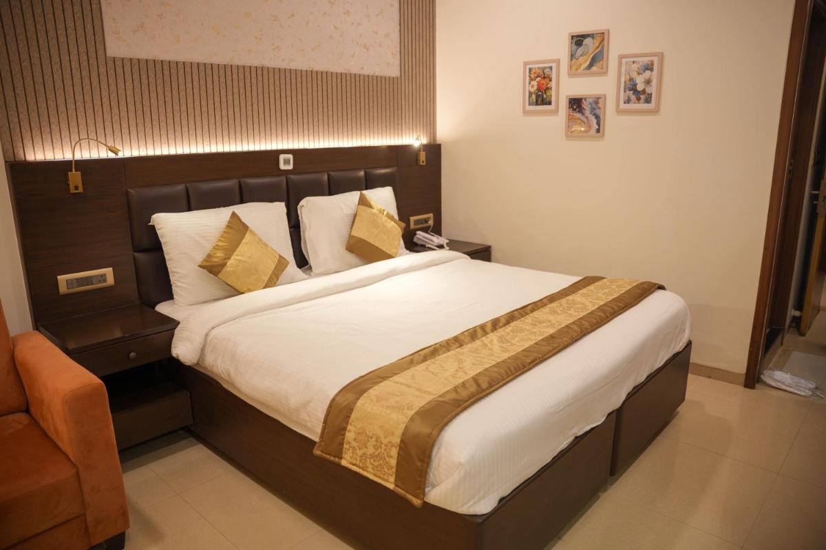 The Ontime Hotel, Bangalore - Housity