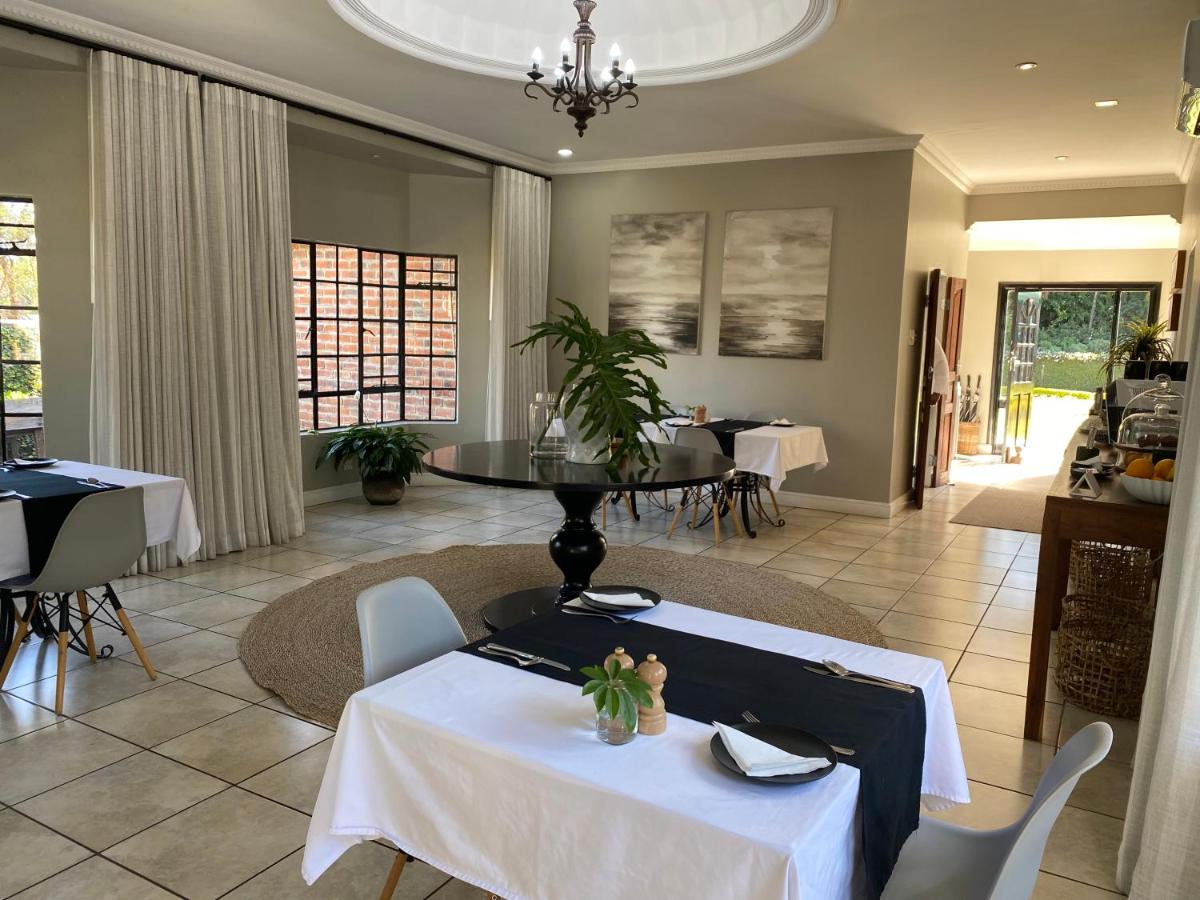 The Leslie Executive Hotel - Housity