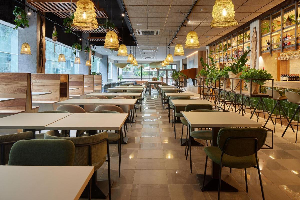Hotel Sukha - Housity