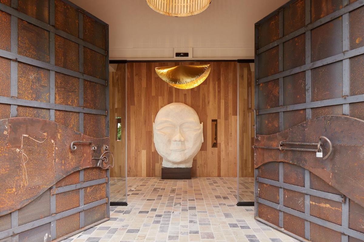 Hotel Sukha - Housity