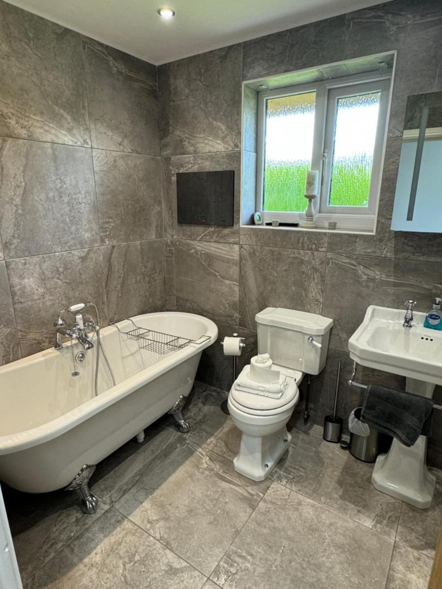 Boundary Cottage - Housity