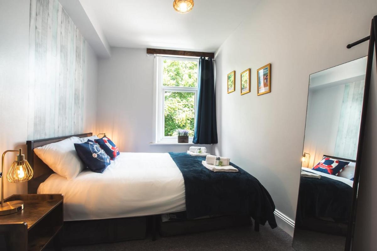Apt near the Beach - 02 Arena 4 min Walk - Nr BIC 7 Min Drive & Airport Just 13 mins drive - Housity