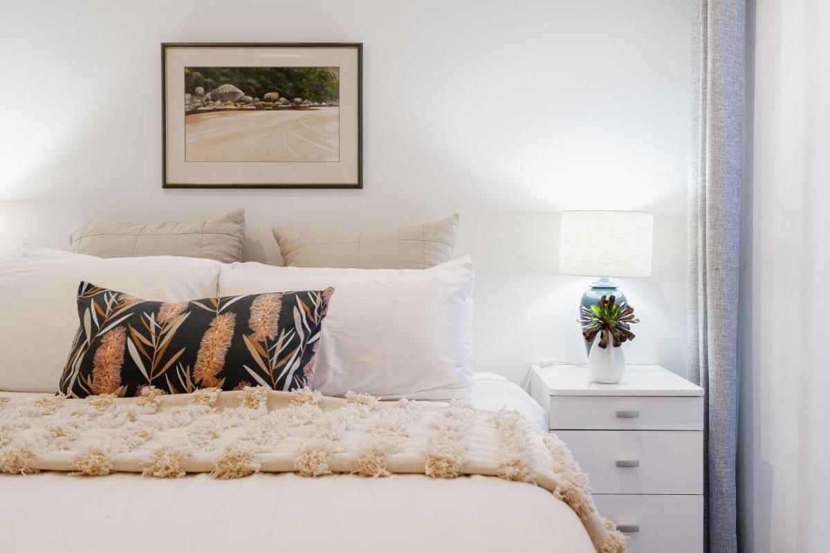 StayCentral - Fairfield Four-bedroom Home - Housity