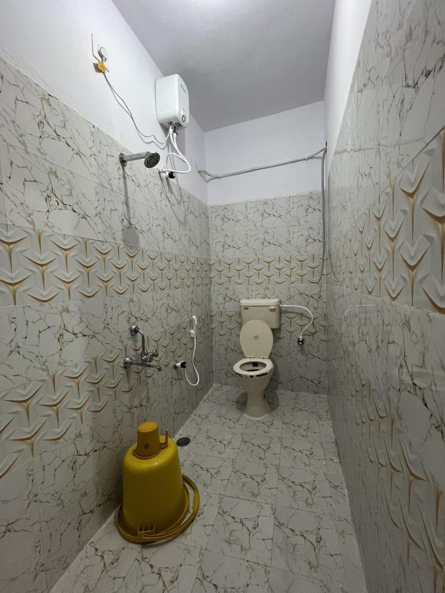 Hotel ZB COMFORTS - Housity