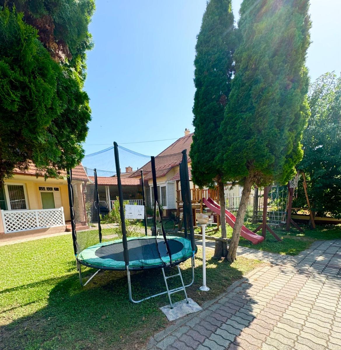 Budai Apartmanház - Housity