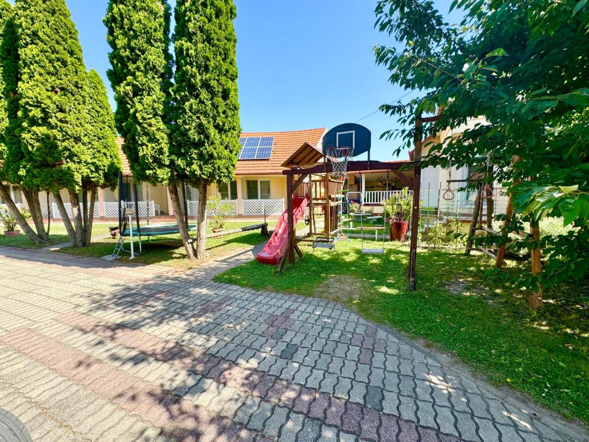 Budai Apartmanház - Housity