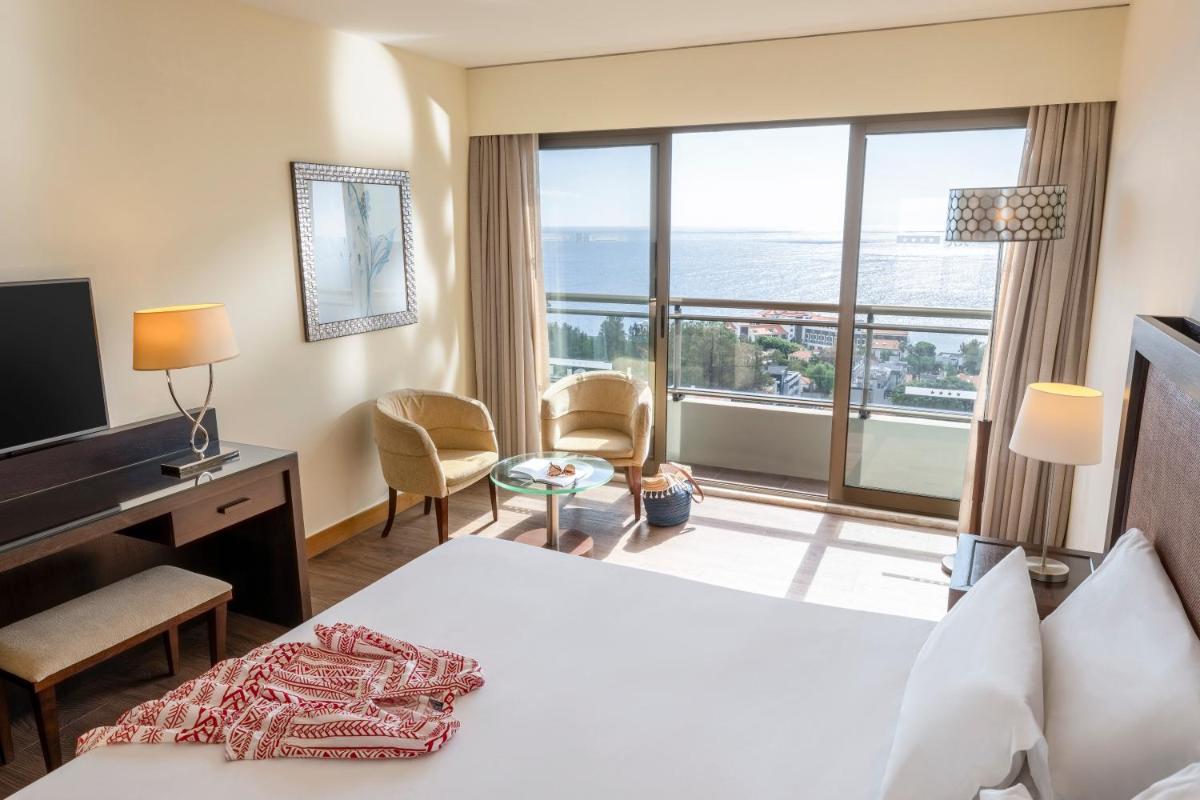 Uma cama ou camas num quarto em TUI Blue Gardens - Adults-only - Savoy Signature