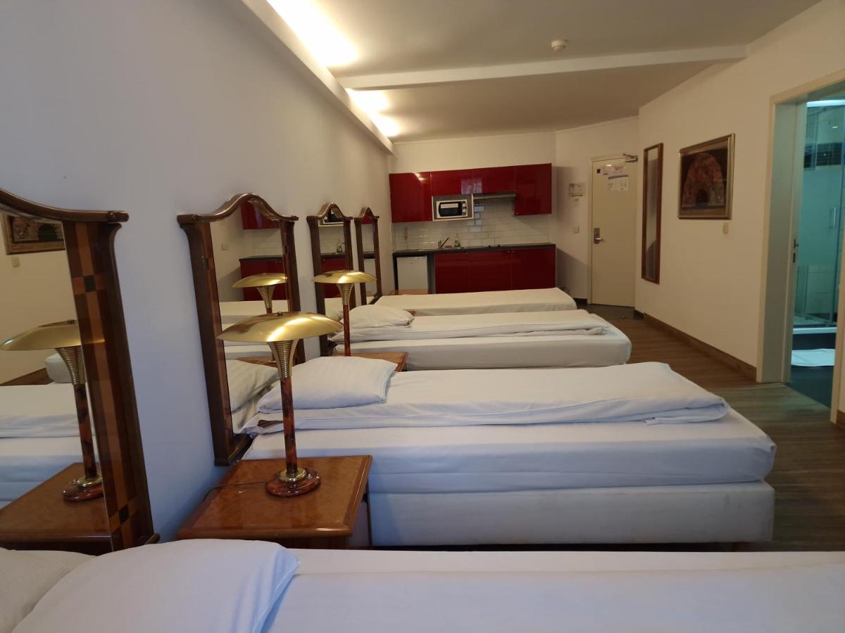 SKY APART HOTEL - Hotel EUROCAP - Housity