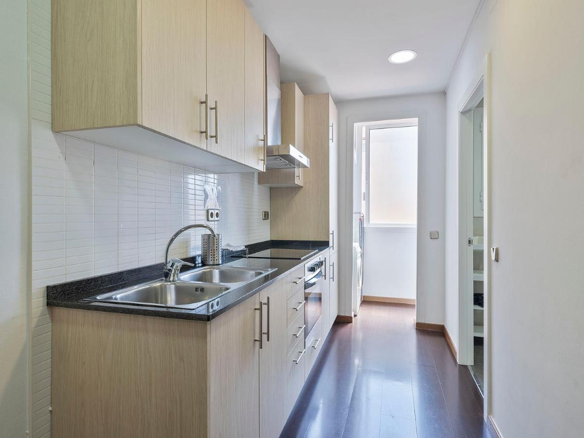 Citytrip Poble Nou Beach - Housity