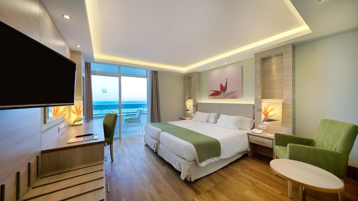 Cama o camas de una habitación en Bull Costa Canaria & SPA - Only Adults