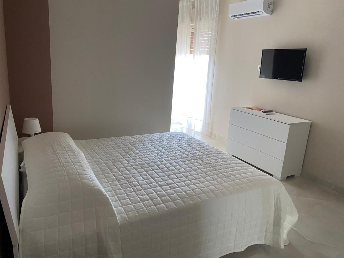 Marconi Rooms and Apartaments - Housity