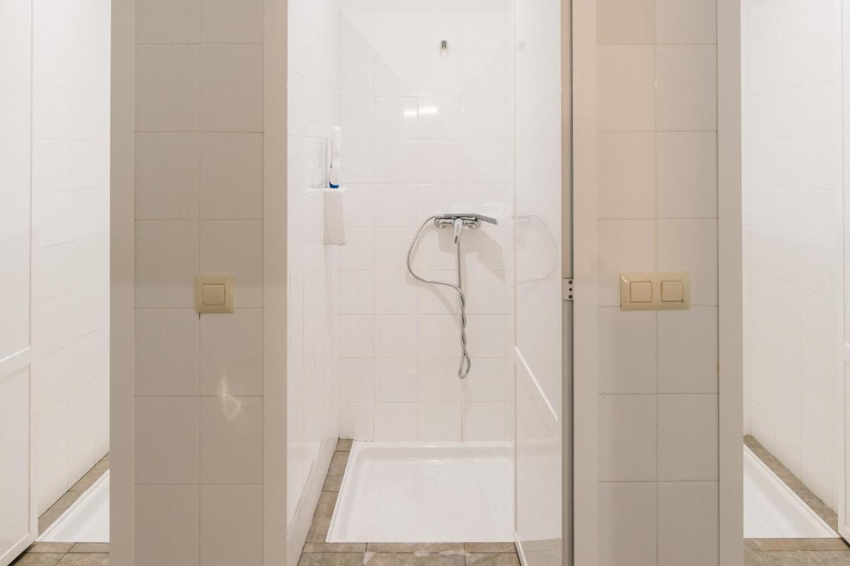 Vila Vilariño Albergue Hotel & Restaurante - Housity