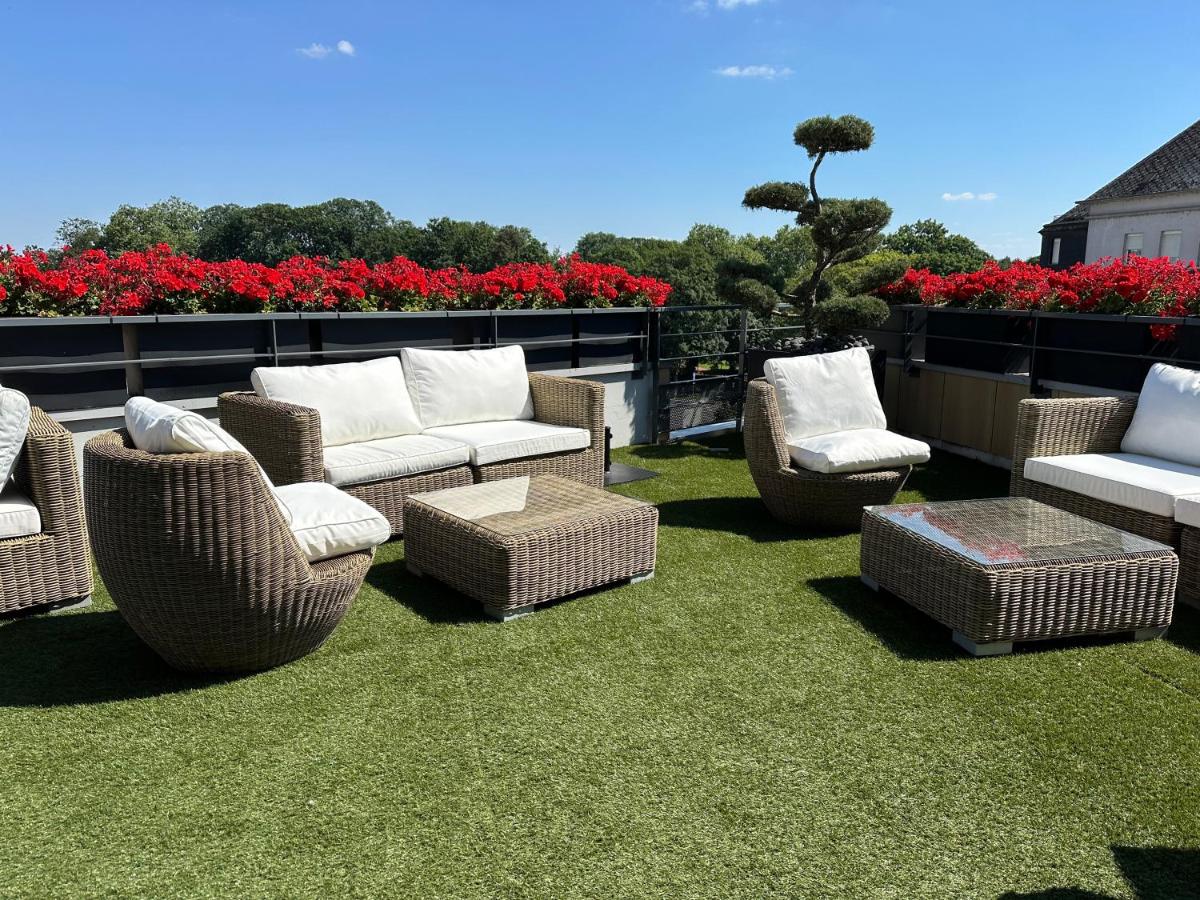 Coin salon dans l'établissement Best Western Plus Thionville Centre