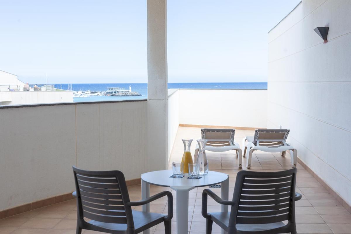 Un balcón o terraza de Eurostars Las Salinas