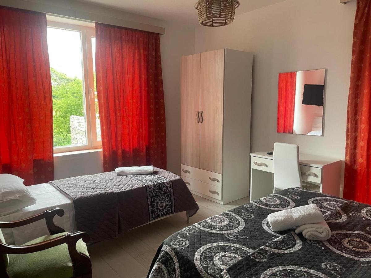 Villa Aurea - Housity