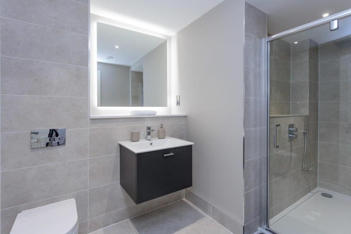 Dragon Suites - Edinburgh City Centre 1 Bed Apartment - Hizvo