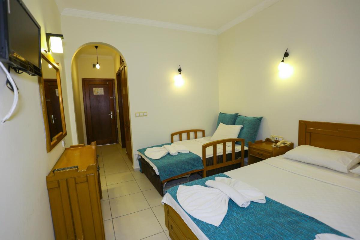 Hotel Baba - Housity