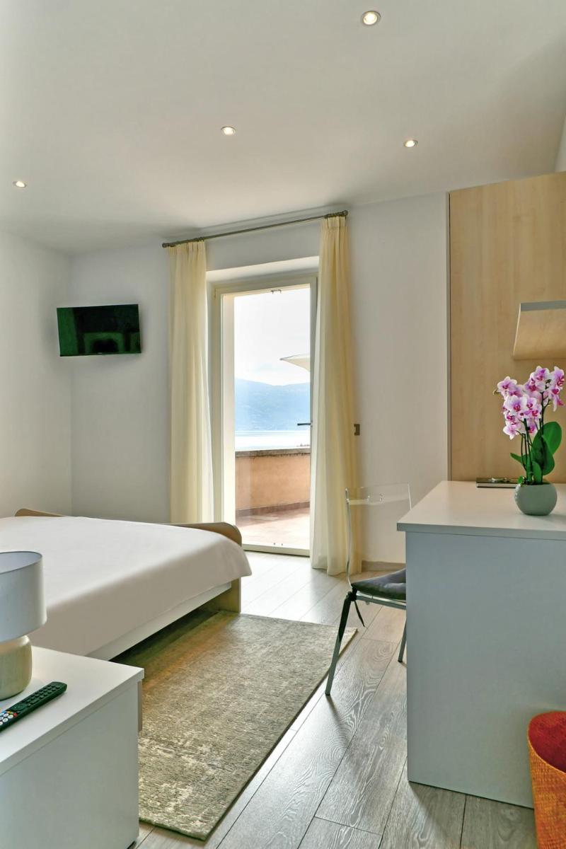 Il sogno sul lago - Housity