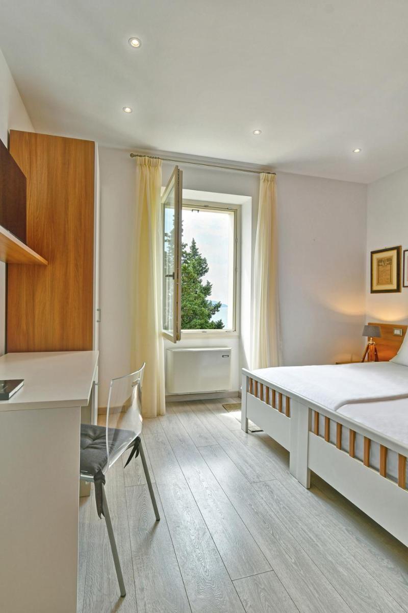 Il sogno sul lago - Housity