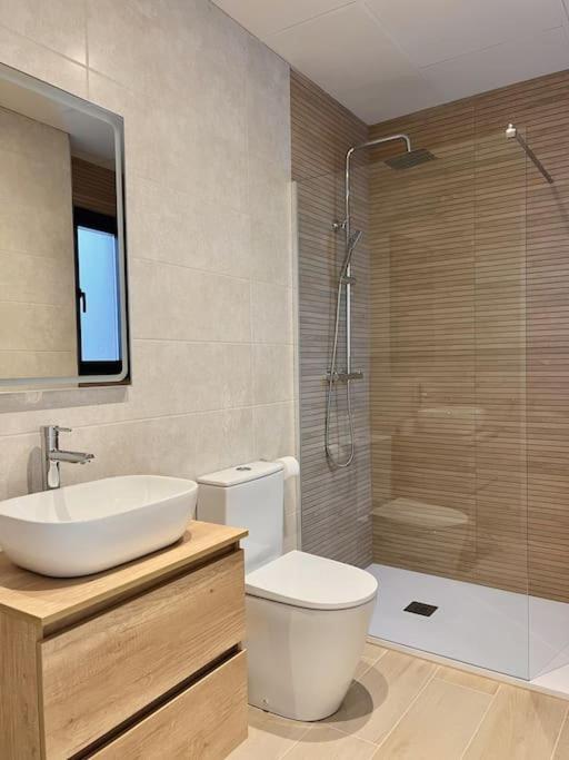 Moderno apartamento con terraza en la azotea - Housity