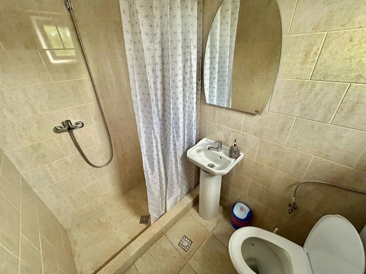 Pensiunea Casa Nina - Housity