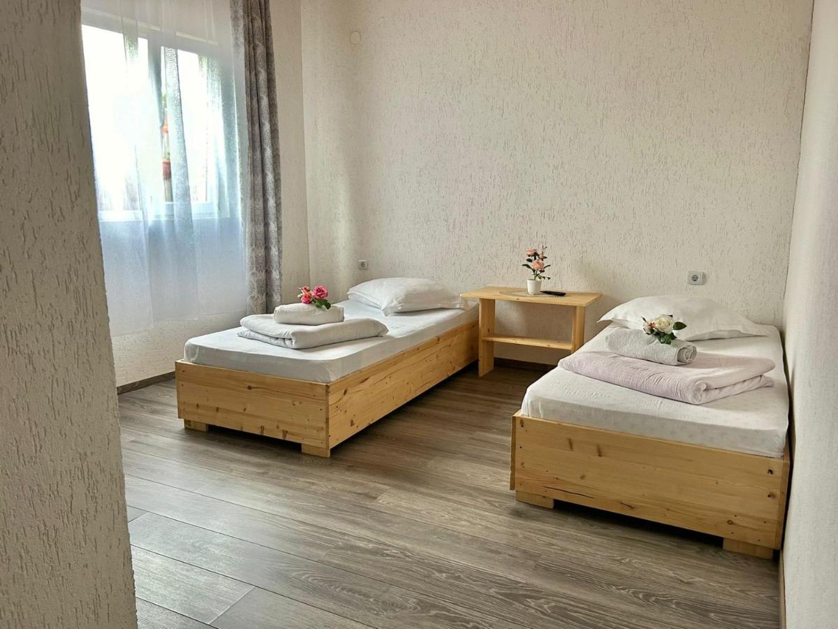 Pensiunea Casa Nina - Housity