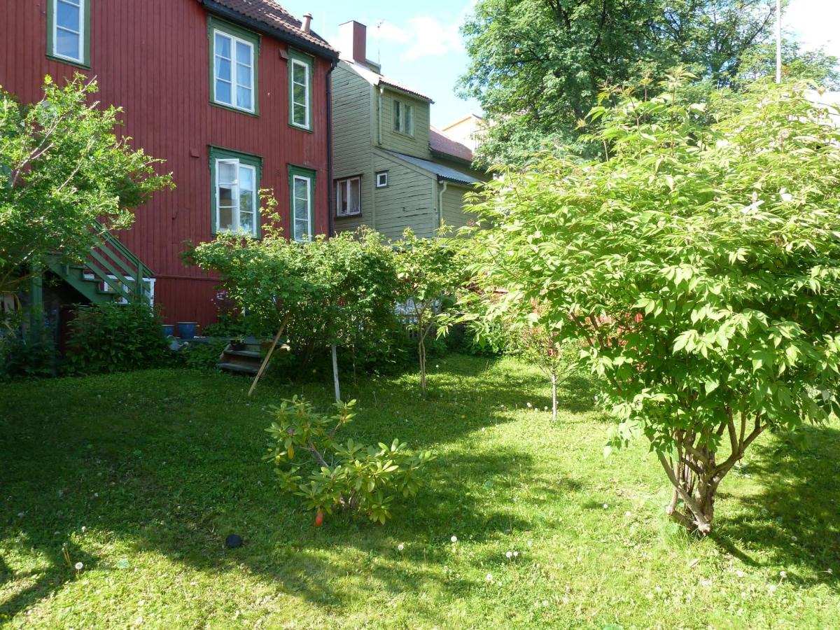 Red Old House Tromsø Apartment - Housity