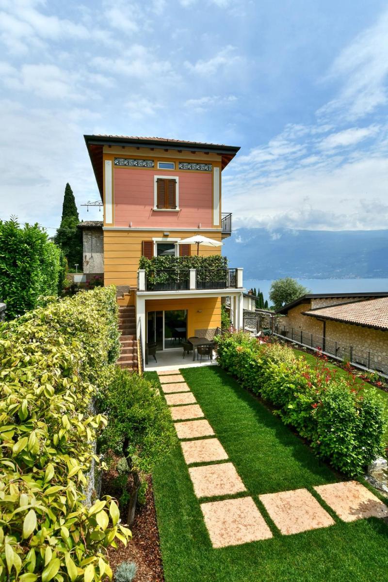 Il sogno sul lago - Housity