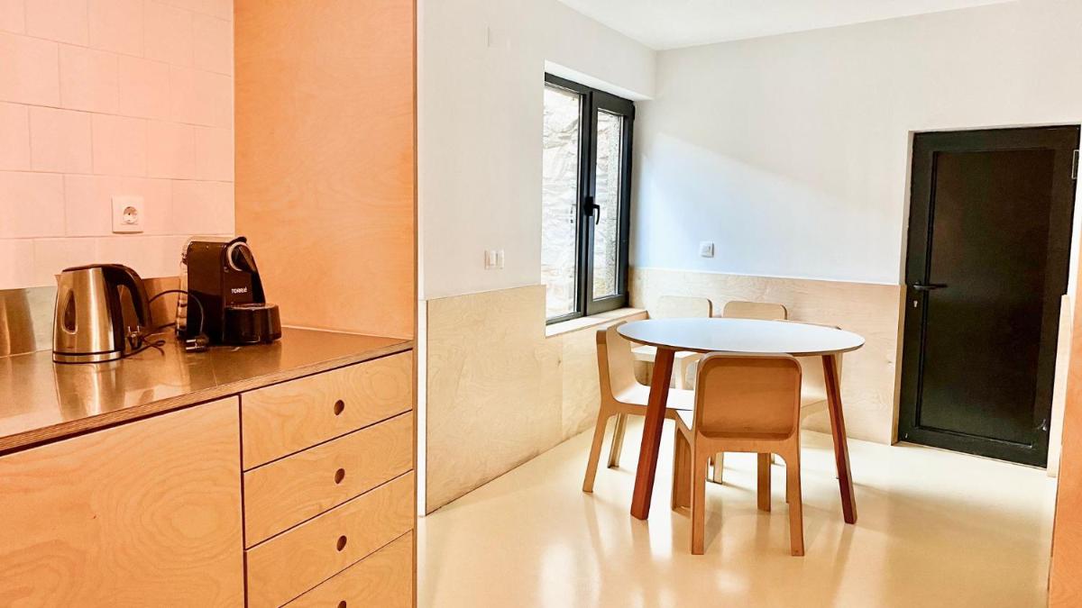 A cozinha ou kitchenette de Colmeal Countryside Hotel