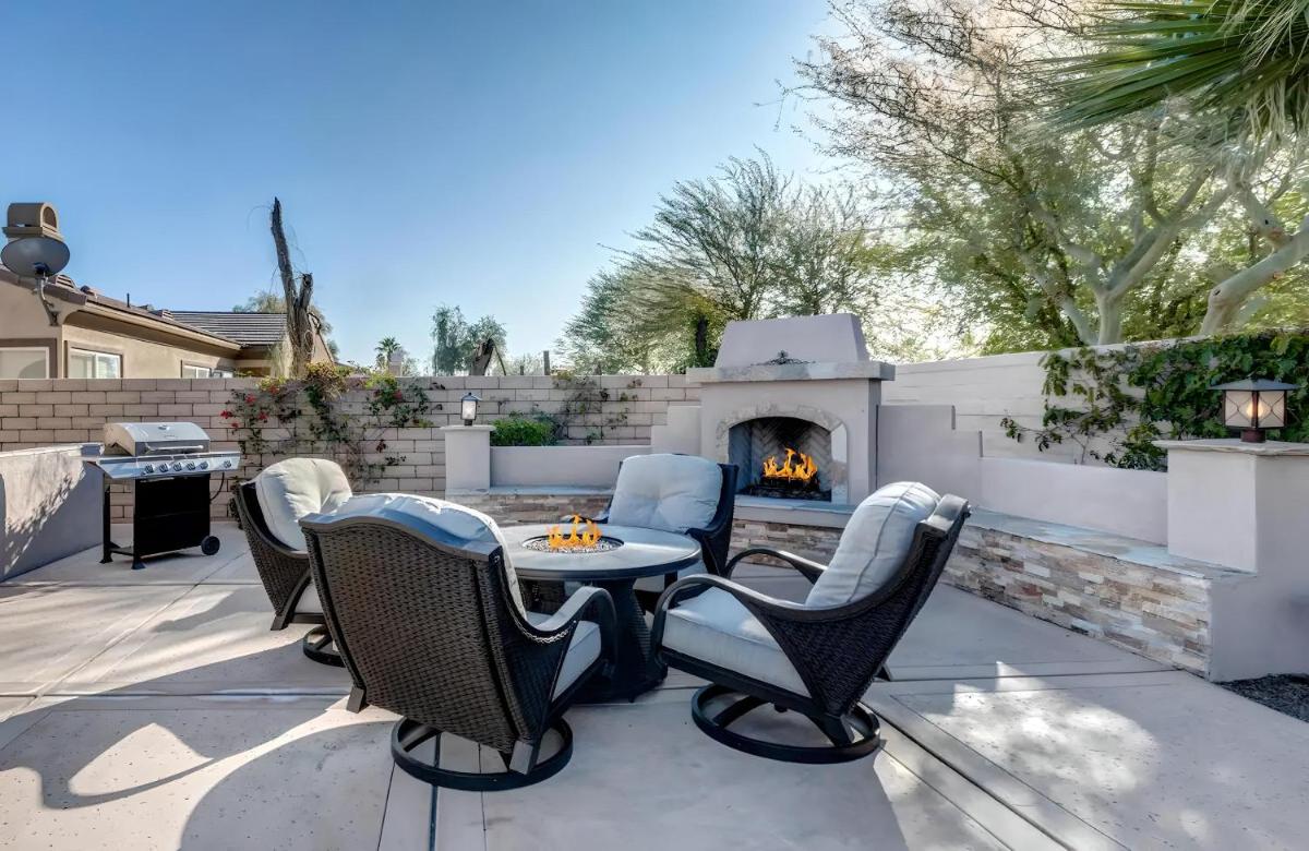 Lux Desert Oasis w saltwater pool near Coachella - Housity